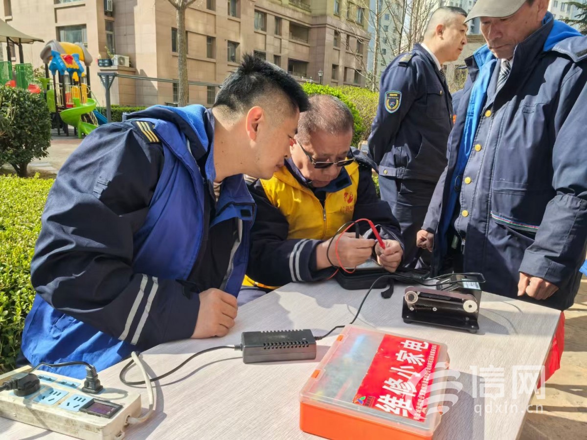 湾里街道合南社区：畅通热线“连心桥” 办好民生实事(图1)