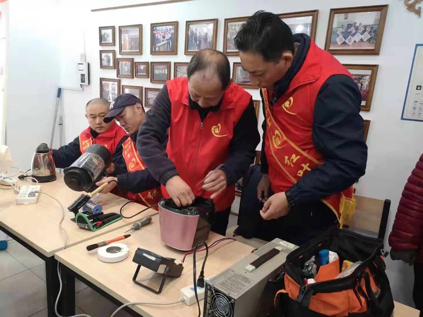 “沉睡空间”变身“暖心角落”广州这个街道以细服务惠民生(图1)