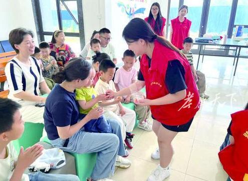 小事办实、实事办好！社区服务暖到群众心坎(图2)