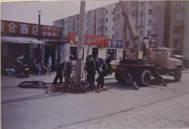 吴秀凤：扎根社区二十五载绣出万家幸福图景(图2)